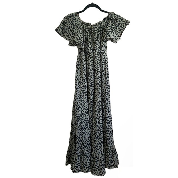 Petal & Pup Remy Dress Emerald Size 8 Animal Print Off The Shoulder Ruffle Midi - Picture 6 of 15